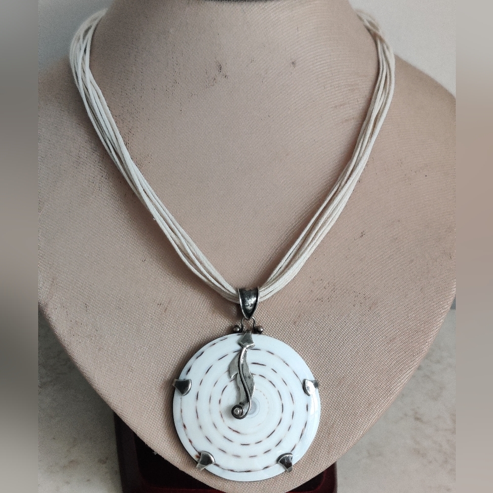 Southwestern Artisan Sea Shell and Sterling Silver Necklace